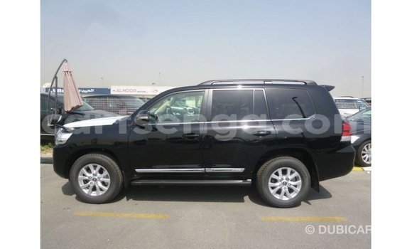 Acheter Import Voiture Toyota Land Cruiser Noir à Import - Dubai, Hhohho Acheter Import Voiture Toyota Land Cruiser Noir à Import - Dubai, Hhohho