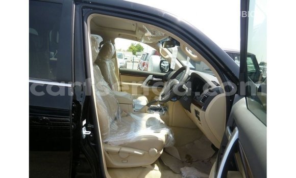Acheter Import Voiture Toyota Land Cruiser Noir à Import - Dubai, Hhohho Acheter Import Voiture Toyota Land Cruiser Noir à Import - Dubai, Hhohho