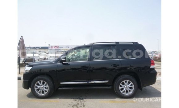 Acheter Import Voiture Toyota Land Cruiser Noir à Import - Dubai, Hhohho Acheter Import Voiture Toyota Land Cruiser Noir à Import - Dubai, Hhohho