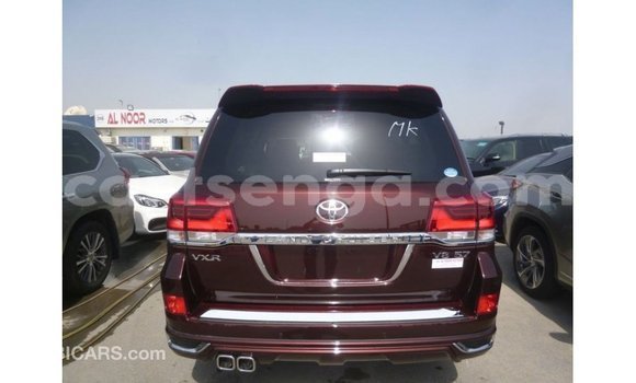 Buy Import Toyota Land Cruiser Other Car in Import - Dubai in Hhohho Buy Import Toyota Land Cruiser Other Car in Import - Dubai in Hhohho