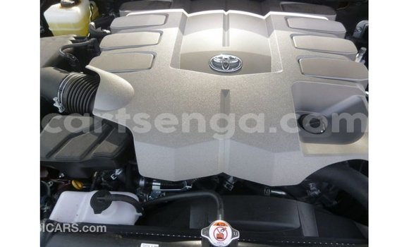 Buy Import Toyota Land Cruiser Other Car in Import - Dubai in Hhohho Buy Import Toyota Land Cruiser Other Car in Import - Dubai in Hhohho