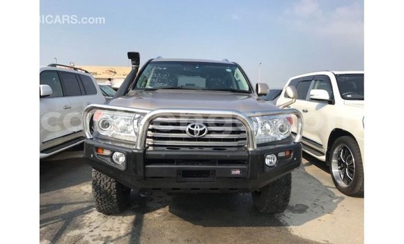 Acheter Import Voiture Toyota Land Cruiser Autre à Import - Dubai, Hhohho Acheter Import Voiture Toyota Land Cruiser Autre à Import - Dubai, Hhohho