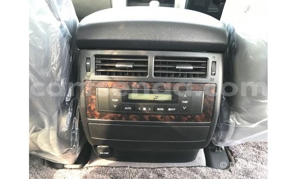 Acheter Import Voiture Toyota Land Cruiser Autre à Import - Dubai, Hhohho Acheter Import Voiture Toyota Land Cruiser Autre à Import - Dubai, Hhohho