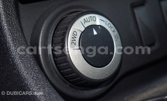 Buy Import Renault Duster White Car in Import - Dubai in Hhohho Buy Import Renault Duster White Car in Import - Dubai in Hhohho