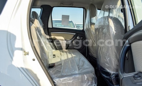 Buy Import Renault Duster White Car in Import - Dubai in Hhohho Buy Import Renault Duster White Car in Import - Dubai in Hhohho