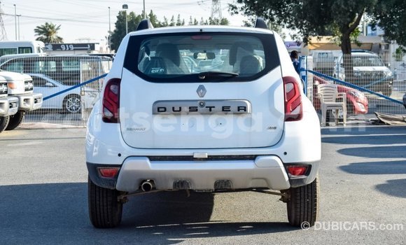 Buy Import Renault Duster White Car in Import - Dubai in Hhohho Buy Import Renault Duster White Car in Import - Dubai in Hhohho