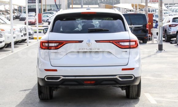 Acheter Import Voiture Renault Koleos Blanc à Import - Dubai, Hhohho Acheter Import Voiture Renault Koleos Blanc à Import - Dubai, Hhohho