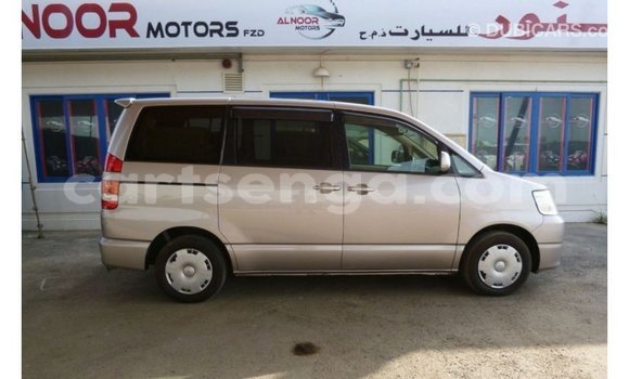 Nunua Imported Toyota Voxy Other Gari ndani ya Import - Dubai nchini Hhohho Nunua Imported Toyota Voxy Other Gari ndani ya Import - Dubai nchini Hhohho