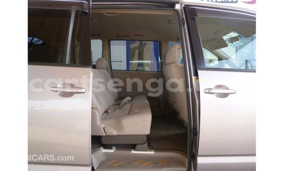 Nunua Imported Toyota Voxy Other Gari ndani ya Import - Dubai nchini Hhohho Nunua Imported Toyota Voxy Other Gari ndani ya Import - Dubai nchini Hhohho