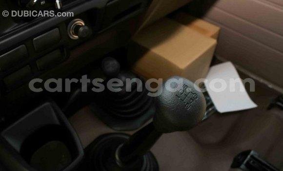 Buy Import Toyota Land Cruiser Beige Car in Import - Dubai in Hhohho Buy Import Toyota Land Cruiser Beige Car in Import - Dubai in Hhohho