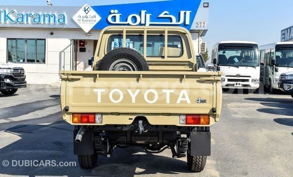 Buy Import Toyota Land Cruiser Beige Car in Import - Dubai in Hhohho Buy Import Toyota Land Cruiser Beige Car in Import - Dubai in Hhohho