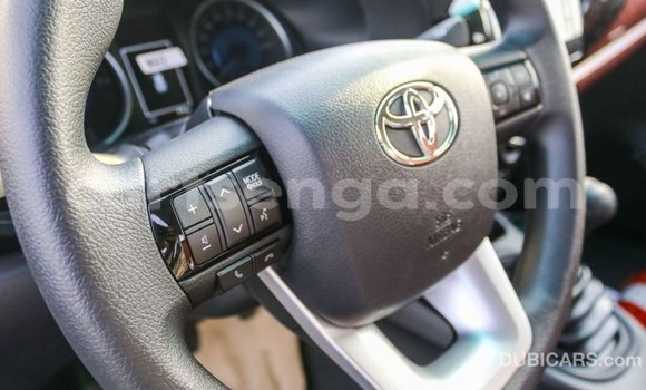 Buy Import Toyota Hilux White Car in Import - Dubai in Hhohho Buy Import Toyota Hilux White Car in Import - Dubai in Hhohho