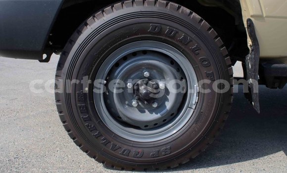 Buy Import Toyota Land Cruiser Beige Car in Import - Dubai in Hhohho Buy Import Toyota Land Cruiser Beige Car in Import - Dubai in Hhohho