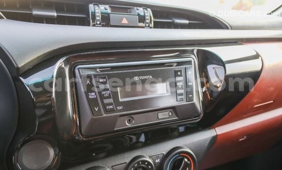 Buy Import Toyota Hilux White Car in Import - Dubai in Hhohho Buy Import Toyota Hilux White Car in Import - Dubai in Hhohho