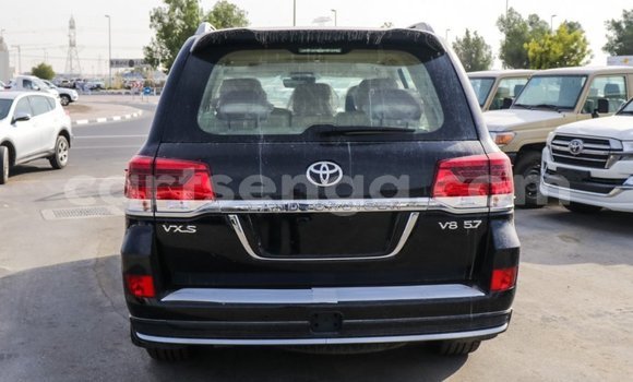 Buy Import Toyota Land Cruiser Black Car in Import - Dubai in Hhohho Buy Import Toyota Land Cruiser Black Car in Import - Dubai in Hhohho