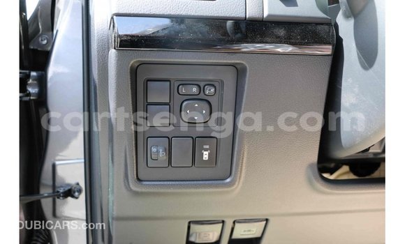 Acheter Import Voiture Toyota Prado Noir à Import - Dubai, Hhohho Acheter Import Voiture Toyota Prado Noir à Import - Dubai, Hhohho