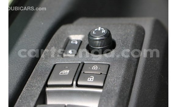 Acheter Import Voiture Toyota Hiace Blanc à Import - Dubai, Hhohho Acheter Import Voiture Toyota Hiace Blanc à Import - Dubai, Hhohho