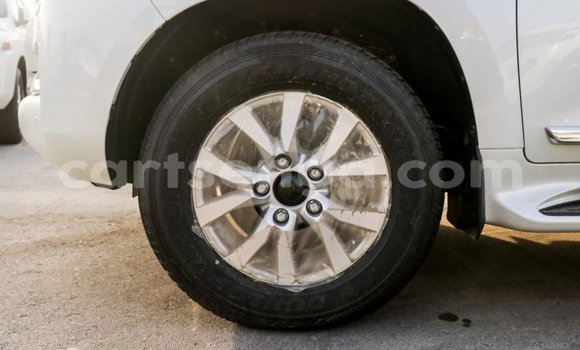 Buy Import Toyota Land Cruiser White Car in Import - Dubai in Hhohho Buy Import Toyota Land Cruiser White Car in Import - Dubai in Hhohho