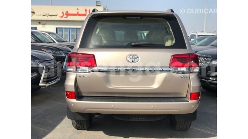 Big with watermark toyota land cruiser hhohho import dubai 15430