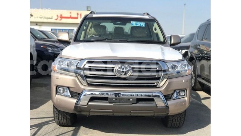 Big with watermark toyota land cruiser hhohho import dubai 15430