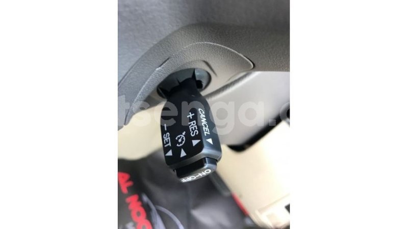 Big with watermark toyota land cruiser hhohho import dubai 15430