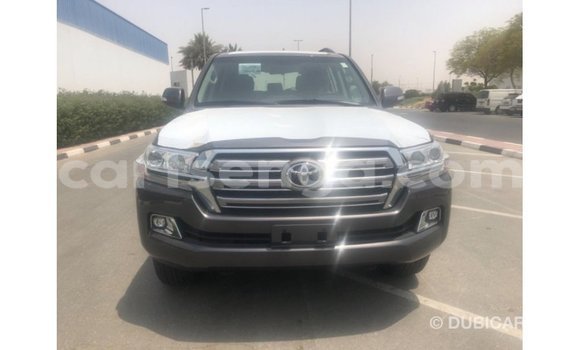 Acheter Import Voiture Toyota Land Cruiser Autre à Import - Dubai, Hhohho Acheter Import Voiture Toyota Land Cruiser Autre à Import - Dubai, Hhohho