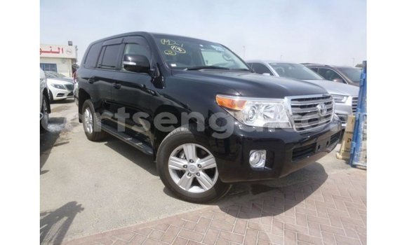 Acheter Import Voiture Toyota Land Cruiser Noir à Import - Dubai, Hhohho Acheter Import Voiture Toyota Land Cruiser Noir à Import - Dubai, Hhohho
