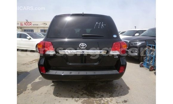 Acheter Import Voiture Toyota Land Cruiser Noir à Import - Dubai, Hhohho Acheter Import Voiture Toyota Land Cruiser Noir à Import - Dubai, Hhohho