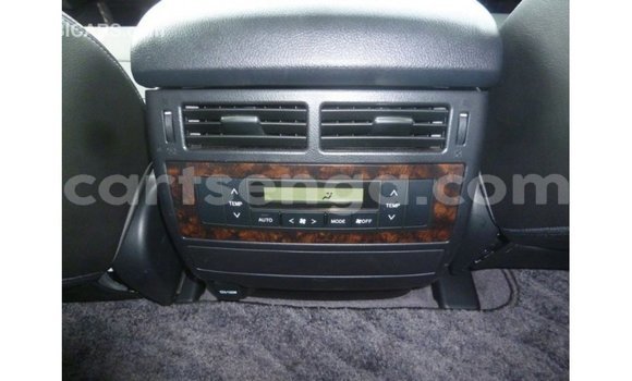 Acheter Import Voiture Toyota Land Cruiser Noir à Import - Dubai, Hhohho Acheter Import Voiture Toyota Land Cruiser Noir à Import - Dubai, Hhohho