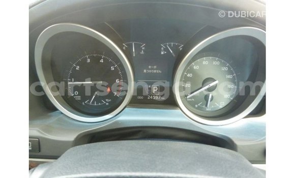 Acheter Import Voiture Toyota Land Cruiser Noir à Import - Dubai, Hhohho Acheter Import Voiture Toyota Land Cruiser Noir à Import - Dubai, Hhohho