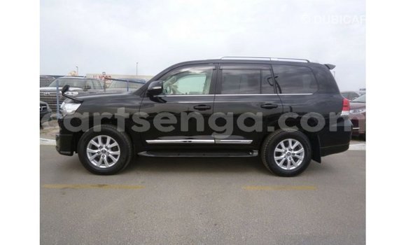Acheter Import Voiture Toyota Land Cruiser Noir à Import - Dubai, Hhohho Acheter Import Voiture Toyota Land Cruiser Noir à Import - Dubai, Hhohho