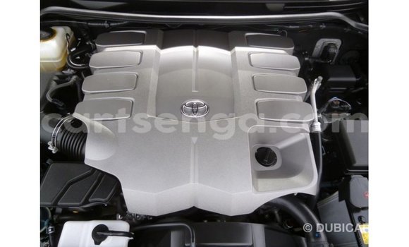 Acheter Import Voiture Toyota Land Cruiser Noir à Import - Dubai, Hhohho Acheter Import Voiture Toyota Land Cruiser Noir à Import - Dubai, Hhohho