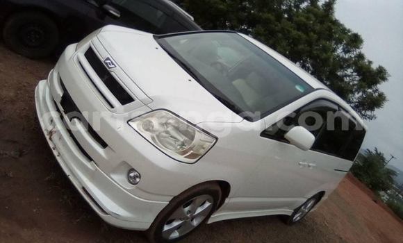 Buy Used Toyota Noah White Car in Mbabane in Manzini Buy Used Toyota Noah White Car in Mbabane in Manzini