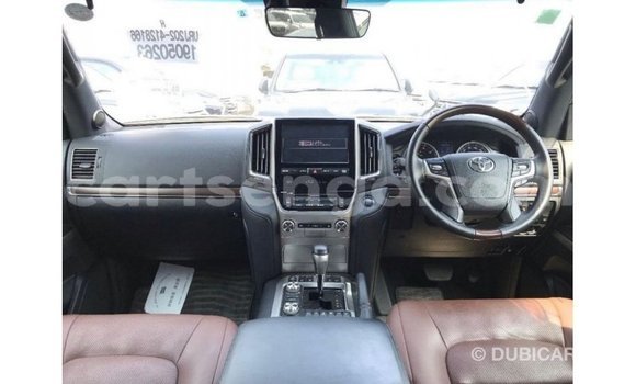 Buy Import Toyota Land Cruiser Black Car in Import - Dubai in Hhohho Buy Import Toyota Land Cruiser Black Car in Import - Dubai in Hhohho