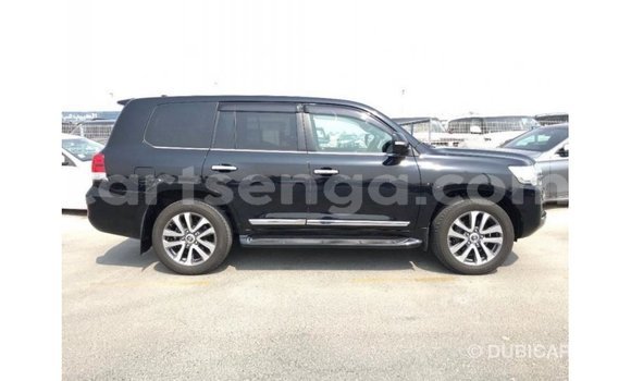 Buy Import Toyota Land Cruiser Black Car in Import - Dubai in Hhohho Buy Import Toyota Land Cruiser Black Car in Import - Dubai in Hhohho