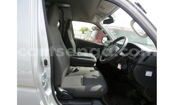 Nunua Imported Toyota Hiace Other Gari ndani ya Import - Dubai nchini Hhohho Nunua Imported Toyota Hiace Other Gari ndani ya Import - Dubai nchini Hhohho