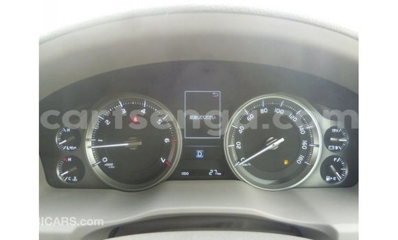 Nunua Imported Toyota Land Cruiser Black Gari ndani ya Import - Dubai nchini Hhohho Nunua Imported Toyota Land Cruiser Black Gari ndani ya Import - Dubai nchini Hhohho