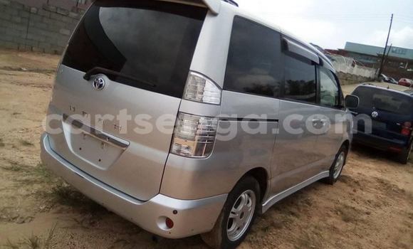 Buy Used Toyota Noah Silver Car in Mbabane in Manzini Buy Used Toyota Noah Silver Car in Mbabane in Manzini