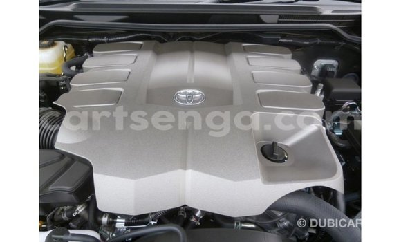 Nunua Imported Toyota Land Cruiser Black Gari ndani ya Import - Dubai nchini Hhohho Nunua Imported Toyota Land Cruiser Black Gari ndani ya Import - Dubai nchini Hhohho