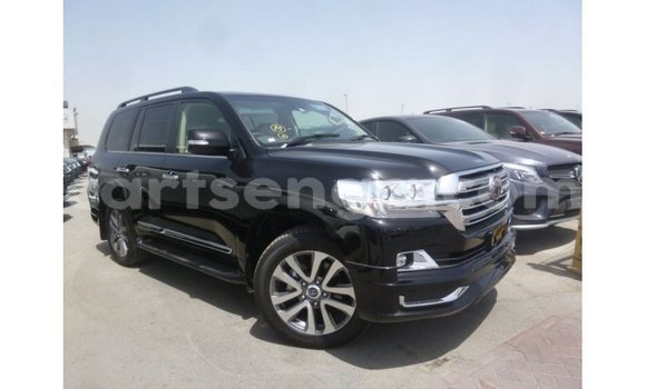 Nunua Imported Toyota Land Cruiser Black Gari ndani ya Import - Dubai nchini Hhohho Nunua Imported Toyota Land Cruiser Black Gari ndani ya Import - Dubai nchini Hhohho