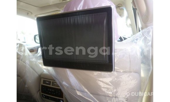 Nunua Imported Toyota Land Cruiser Black Gari ndani ya Import - Dubai nchini Hhohho Nunua Imported Toyota Land Cruiser Black Gari ndani ya Import - Dubai nchini Hhohho