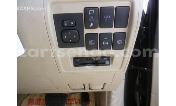 Nunua Imported Toyota Land Cruiser Black Gari ndani ya Import - Dubai nchini Hhohho Nunua Imported Toyota Land Cruiser Black Gari ndani ya Import - Dubai nchini Hhohho