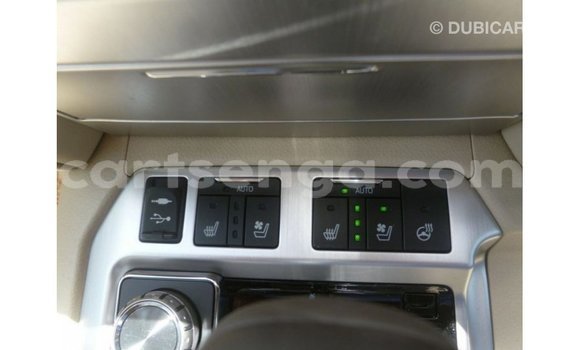 Nunua Imported Toyota Land Cruiser Black Gari ndani ya Import - Dubai nchini Hhohho Nunua Imported Toyota Land Cruiser Black Gari ndani ya Import - Dubai nchini Hhohho