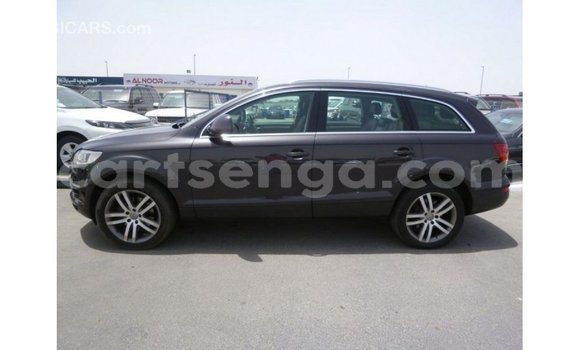 Acheter Import Voiture Audi Q7 Noir à Import - Dubai, Hhohho Acheter Import Voiture Audi Q7 Noir à Import - Dubai, Hhohho