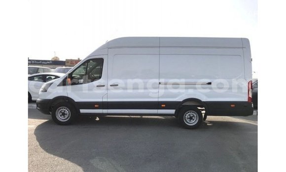 Nunua Imported Ford Club Wagon White Gari ndani ya Import - Dubai nchini Hhohho Nunua Imported Ford Club Wagon White Gari ndani ya Import - Dubai nchini Hhohho