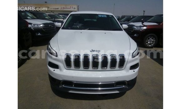 Nunua Imported Jeep Cherokee White Gari ndani ya Import - Dubai nchini Hhohho Nunua Imported Jeep Cherokee White Gari ndani ya Import - Dubai nchini Hhohho