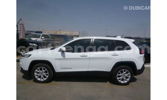 Nunua Imported Jeep Cherokee White Gari ndani ya Import - Dubai nchini Hhohho Nunua Imported Jeep Cherokee White Gari ndani ya Import - Dubai nchini Hhohho