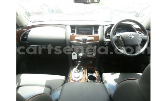 Nunua Imported Nissan Patrol White Gari ndani ya Import - Dubai nchini Hhohho Nunua Imported Nissan Patrol White Gari ndani ya Import - Dubai nchini Hhohho