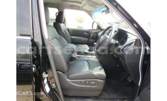 Nunua Imported Nissan Patrol Black Gari ndani ya Import - Dubai nchini Hhohho Nunua Imported Nissan Patrol Black Gari ndani ya Import - Dubai nchini Hhohho