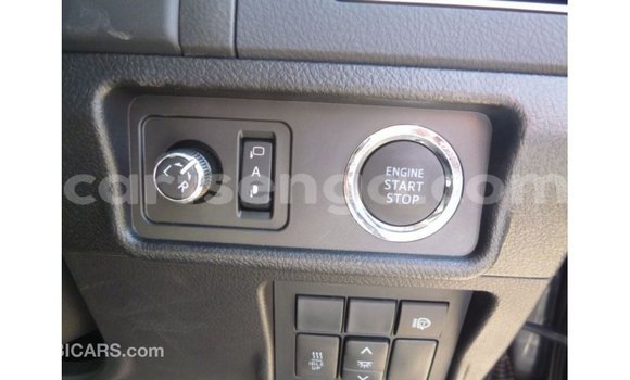 Acheter Import Voiture Toyota Prado Autre à Import - Dubai, Hhohho Acheter Import Voiture Toyota Prado Autre à Import - Dubai, Hhohho